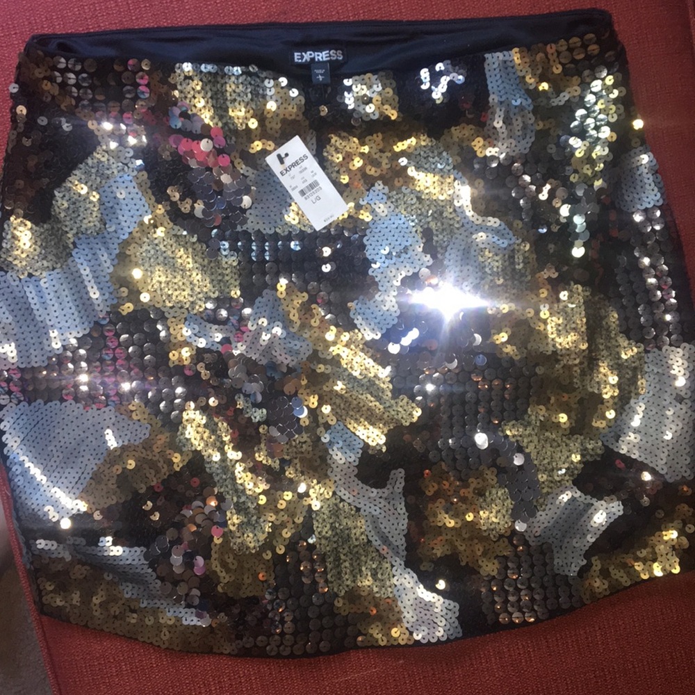 Pretty sequin express skirt with elastic stretch